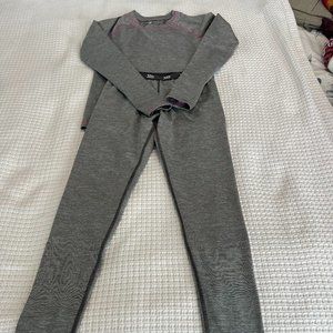 Thermal Base Layer Set (Top & Bottom)- Girls Size 10-12